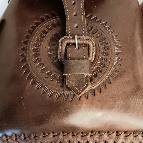 Leather Tooled Crossbody Purse Dark Brown With Turquoise & Green Crochet Strap - Picture 5 of 16